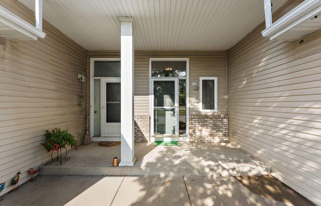 13228 Vintage Street NW, Coon Rapids, MN 55448