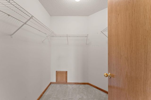 13228 Vintage Street NW, Coon Rapids, MN 55448