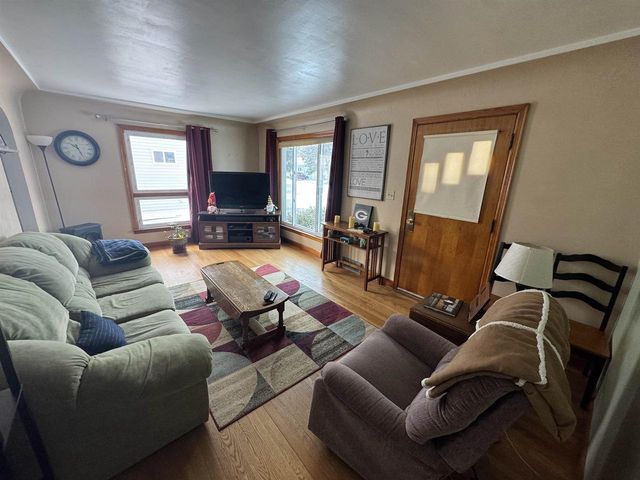 613 WARSAW STREET, Menasha, WI 54952