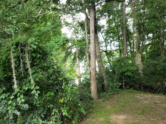 3344 Charleston Road, Tallahassee, FL 32309