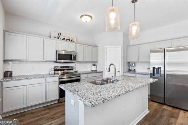 414 Summerhill Drive NE, Ludowici, GA 31316