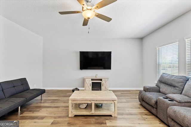 414 Summerhill Drive NE, Ludowici, GA 31316