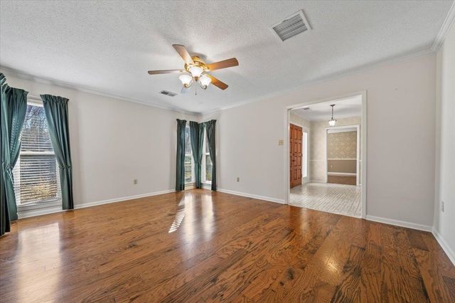 7504 APPLE VALLEY RD, Germantown, TN 38138