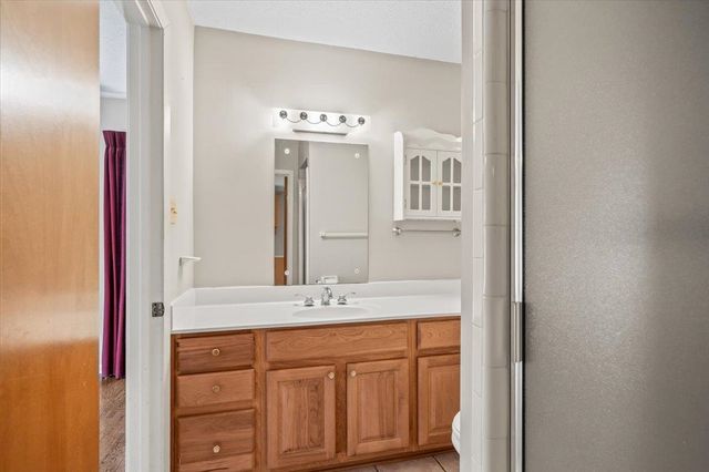 7504 APPLE VALLEY RD, Germantown, TN 38138