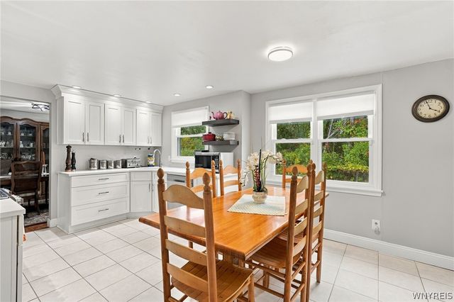 38 Shady Grove Drive, Amherst, NY 14051