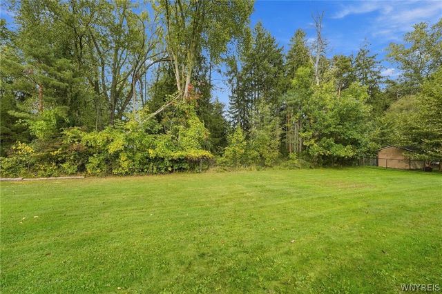 38 Shady Grove Drive, Amherst, NY 14051