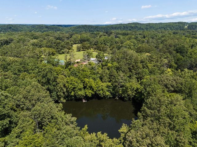 324 E Kingston Springs Rd, Kingston Springs, TN 37082