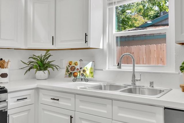 2510 Casa Del Oro Way, Rocklin, CA 95677