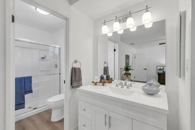 2510 Casa Del Oro Way, Rocklin, CA 95677