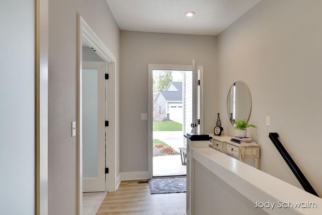 2117 Flowering Drive, Hudsonville, MI 49426