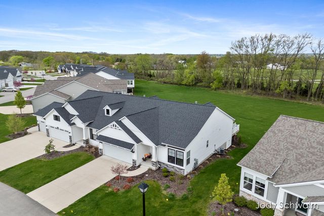2117 Flowering Drive, Hudsonville, MI 49426