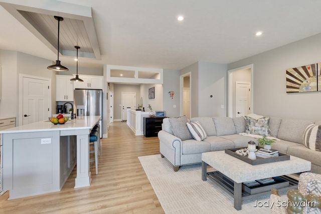 2117 Flowering Drive, Hudsonville, MI 49426