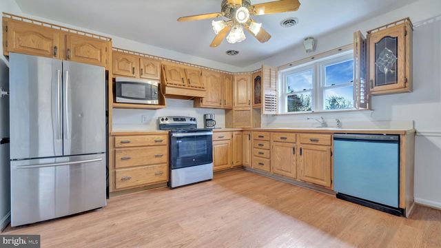 6503 HORSESHOE RD, Clinton, MD 20735