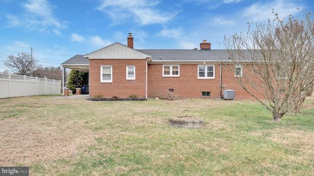 6503 HORSESHOE RD, Clinton, MD 20735