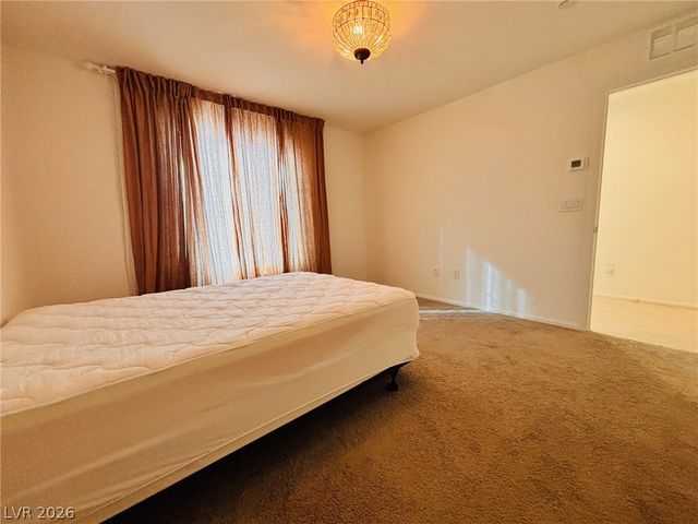 5629 Steampunk Street, Las Vegas, NV 89118