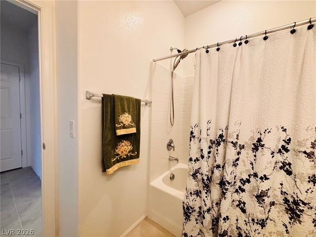 5629 Steampunk Street, Las Vegas, NV 89118