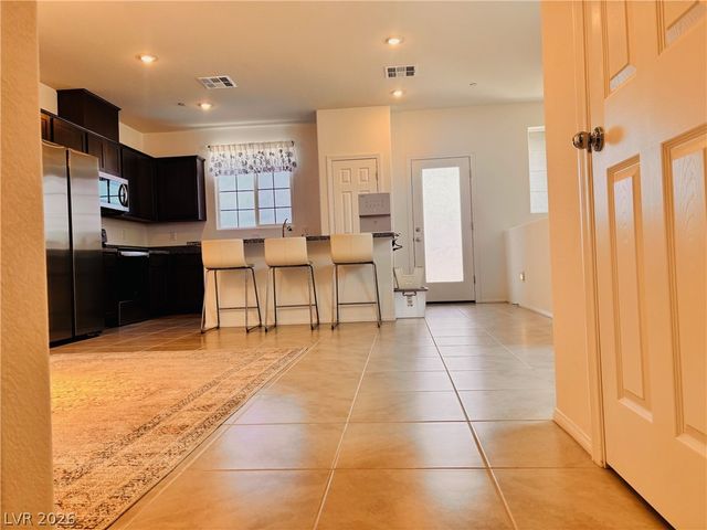 5629 Steampunk Street, Las Vegas, NV 89118