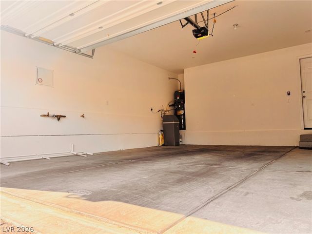 5629 Steampunk Street, Las Vegas, NV 89118