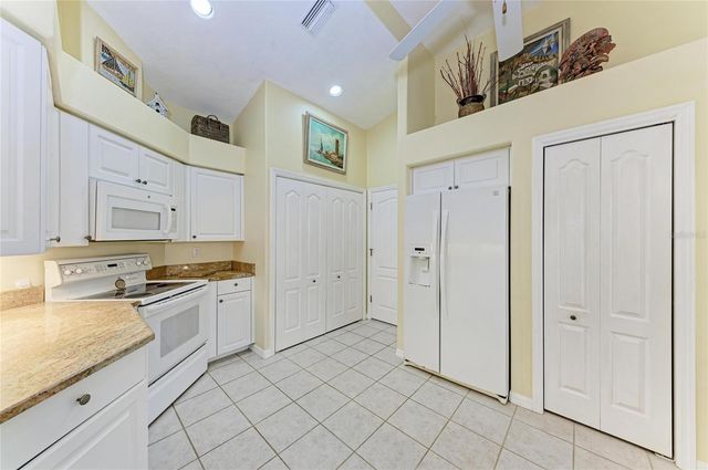 3883 ALAMANDA DRIVE, Sarasota, FL 34238
