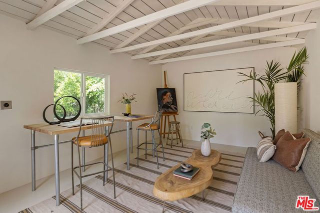 2938 Virginia Road, Los Angeles, CA 90016