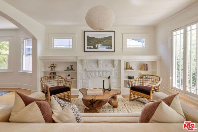 2938 Virginia Road, Los Angeles, CA 90016