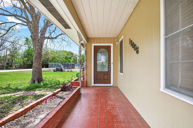 12006 Zavalla Street, Houston, TX 77085