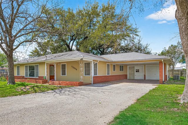 12006 Zavalla Street, Houston, TX 77085