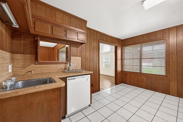 12006 Zavalla Street, Houston, TX 77085