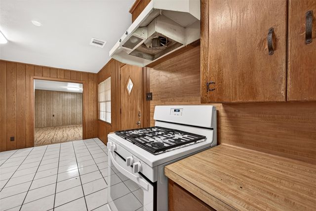 12006 Zavalla Street, Houston, TX 77085