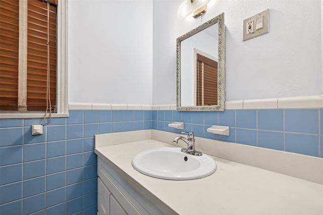 12006 Zavalla Street, Houston, TX 77085