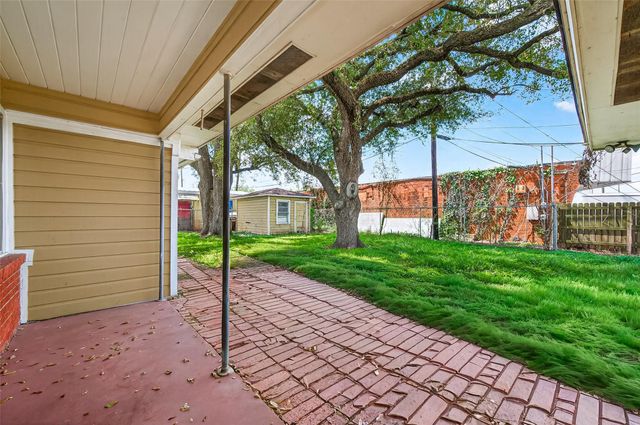 12006 Zavalla Street, Houston, TX 77085