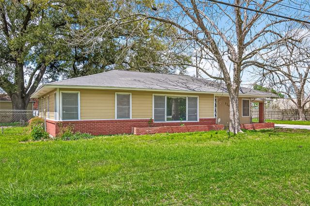 12006 Zavalla Street, Houston, TX 77085