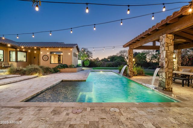 4610 E MEADOWVIEW Drive, Gilbert, AZ 85298