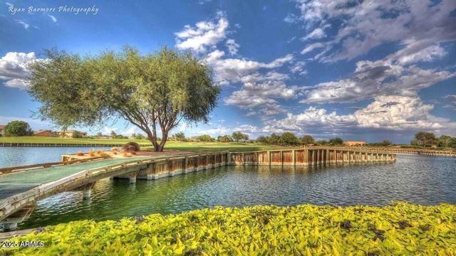 4610 E MEADOWVIEW Drive, Gilbert, AZ 85298