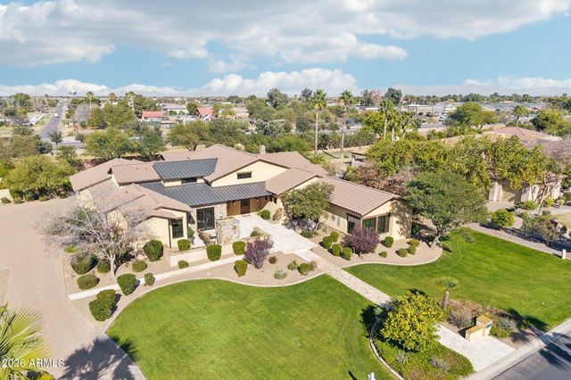 4610 E MEADOWVIEW Drive, Gilbert, AZ 85298