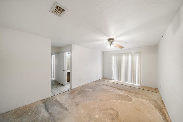 5415 Fawn Trail Lane, Humble, TX 77346