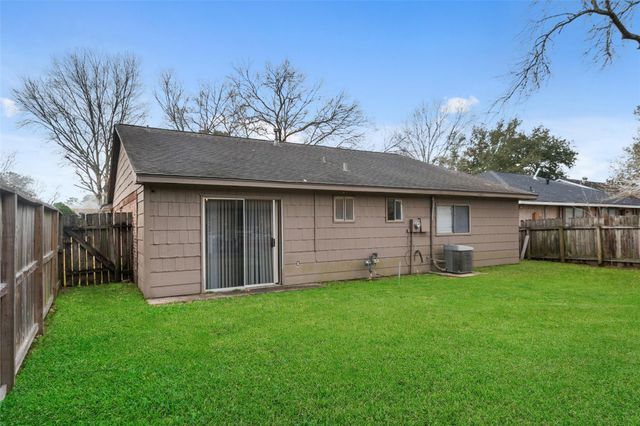 5415 Fawn Trail Lane, Humble, TX 77346