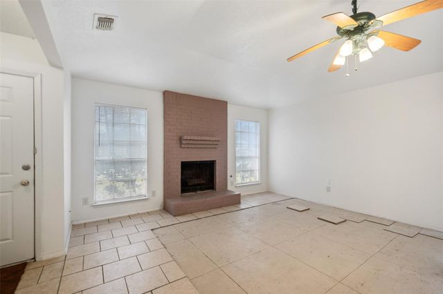 5415 Fawn Trail Lane, Humble, TX 77346