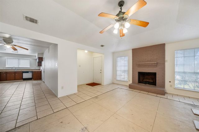 5415 Fawn Trail Lane, Humble, TX 77346