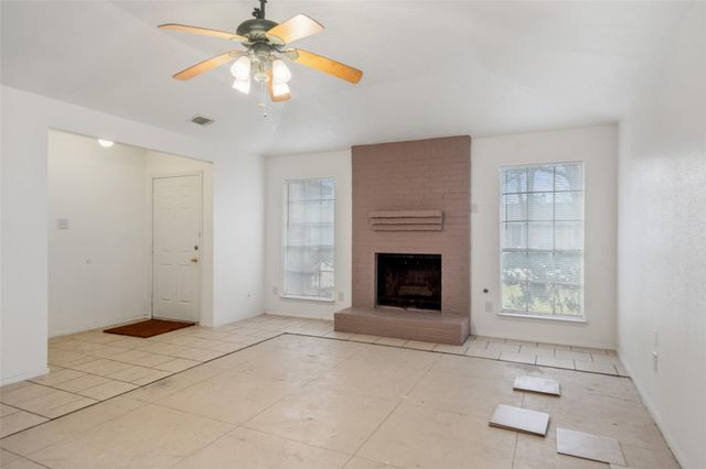 5415 Fawn Trail Lane, Humble, TX 77346