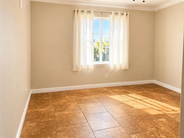 280 E 46th, San Bernardino, CA 92404
