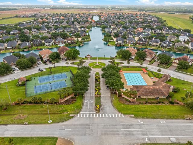 14406 Dunrobin Way, Sugar Land, TX 77498