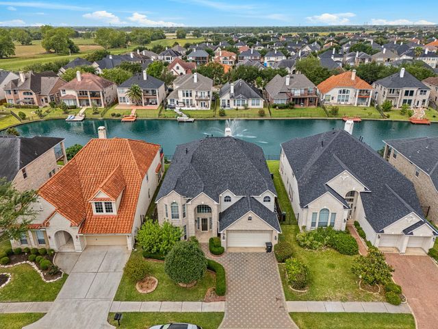 14406 Dunrobin Way, Sugar Land, TX 77498