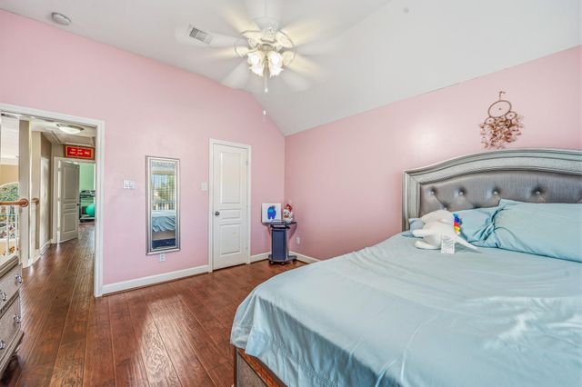 14406 Dunrobin Way, Sugar Land, TX 77498