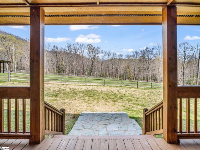 175 Pink Campbell Road, Landrum, SC 29356