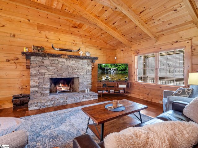 175 Pink Campbell Road, Landrum, SC 29356