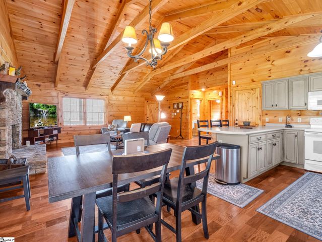 175 Pink Campbell Road, Landrum, SC 29356