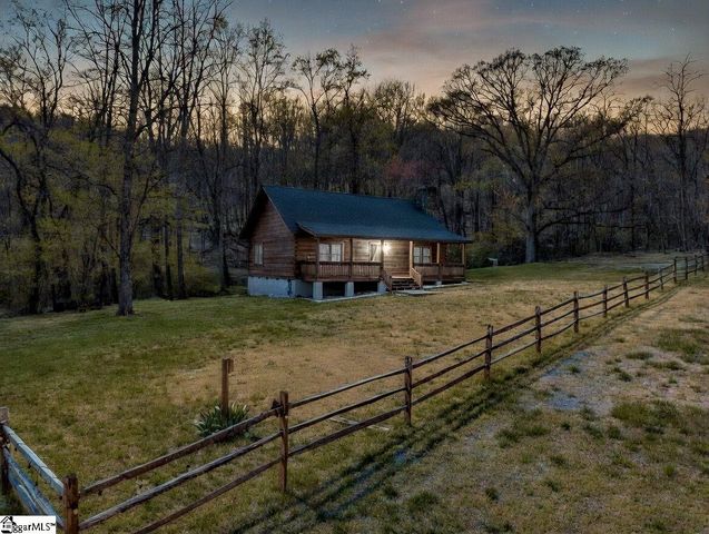 175 Pink Campbell Road, Landrum, SC 29356