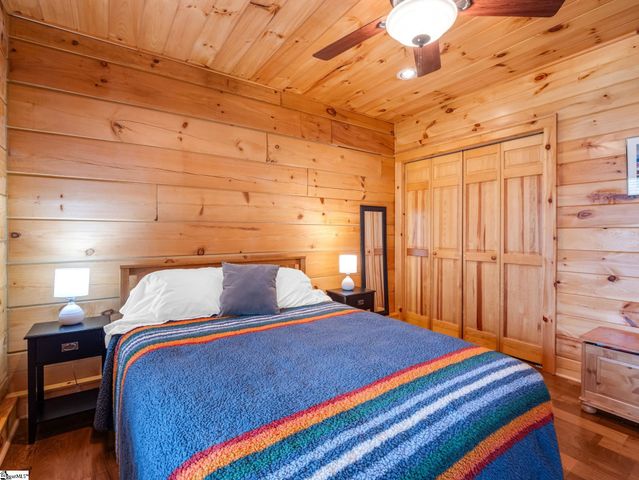 175 Pink Campbell Road, Landrum, SC 29356