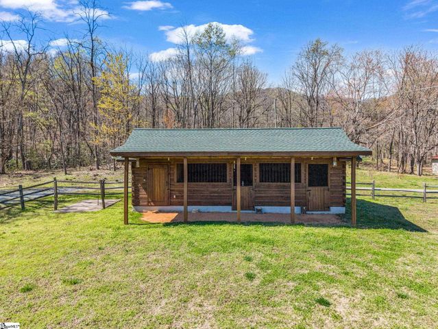 175 Pink Campbell Road, Landrum, SC 29356